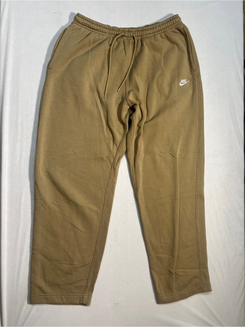 Nike Men's Club Fleece Jogger Sweatpants Tan Khaki Size Large